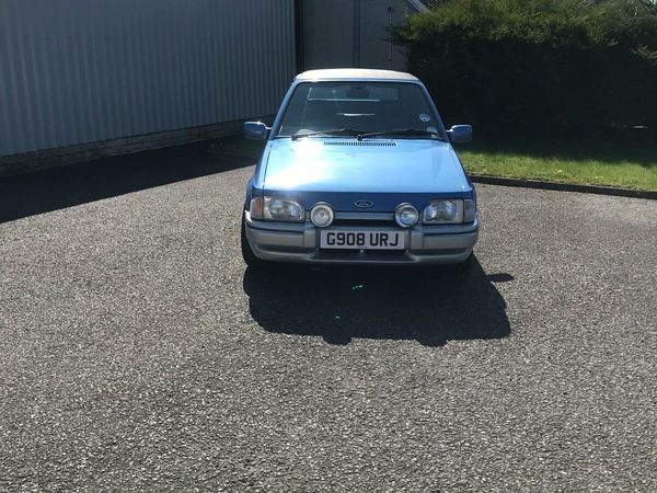 Ford Escort Convertible, Petrol, 1990, Blue
