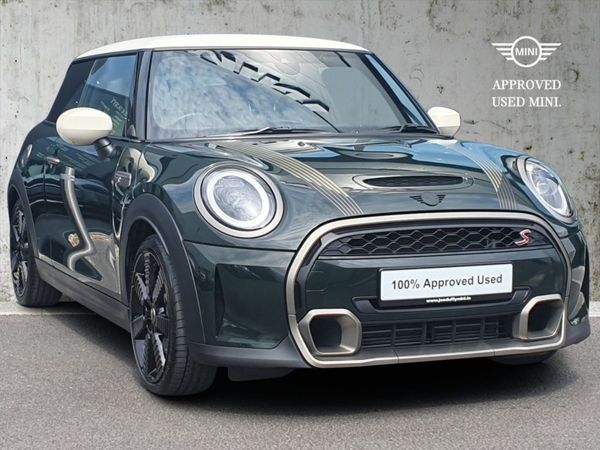 Mini Cooper Hatchback, Petrol, 2023, Green