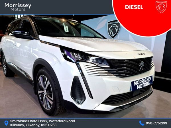 Peugeot 5008 MPV, Diesel, 2021, White