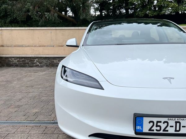 Tesla Model 3 Saloon, Electric, 2025, White