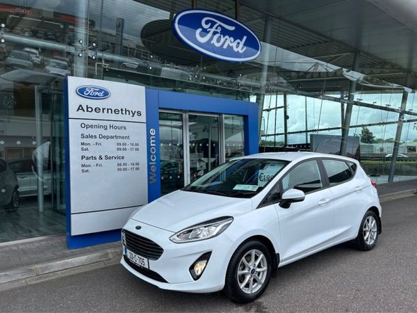 Ford Fiesta Hatchback, Petrol, 2020, White