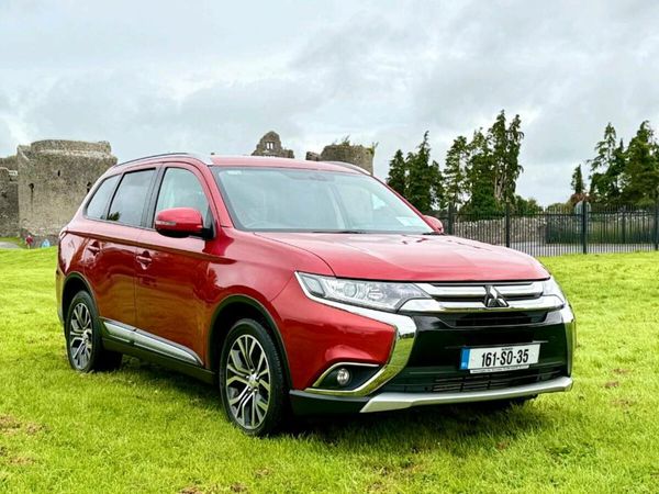 Mitsubishi Outlander SUV, Diesel, 2016, Red