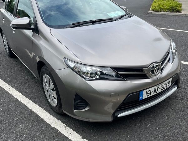 Toyota Auris MPV, Petrol, 2015, Bronze