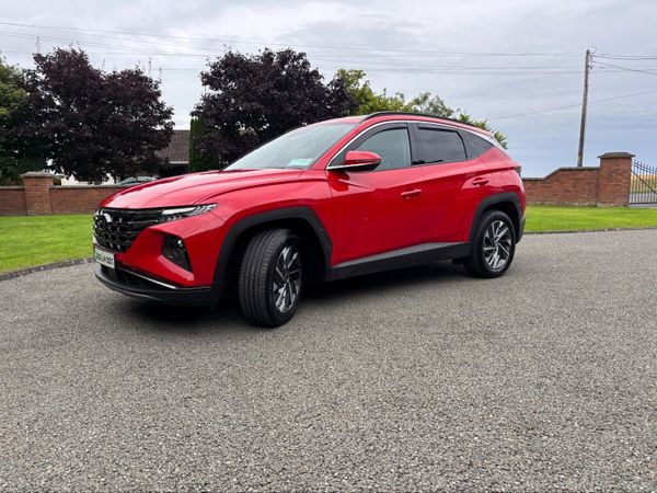 Hyundai Tucson SUV, Diesel, 2022, Red