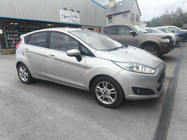 Ford Fiesta Hatchback, Diesel, 2017, Silver