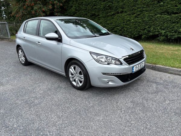 Peugeot 308 Hatchback, Petrol, 2017, Grey