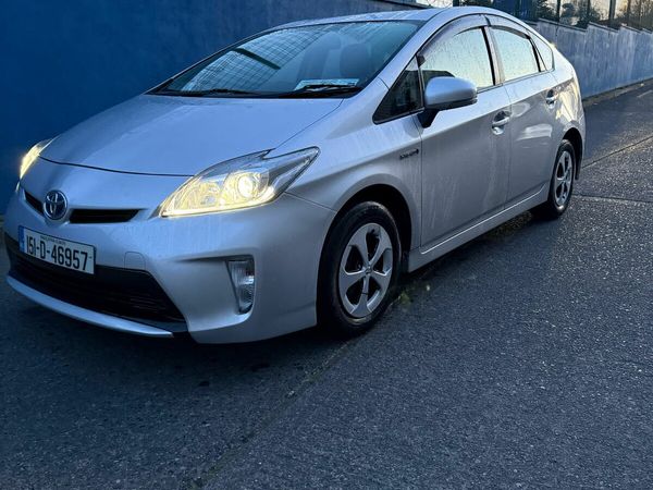 Toyota Prius Hatchback, Petrol Hybrid, 2015, Silver