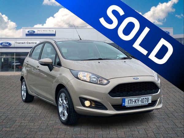 Ford Fiesta Hatchback, Petrol, 2017, Gold