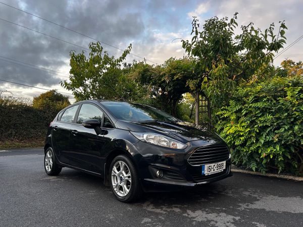 Ford Fiesta Hatchback, Petrol, 2015, Black