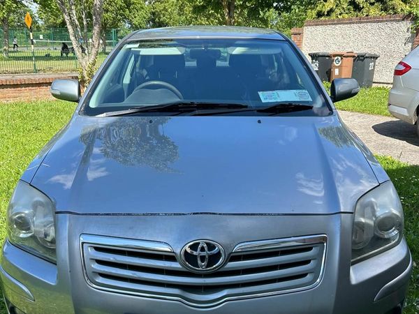 Toyota Avensis Saloon, Petrol, 2008, Grey