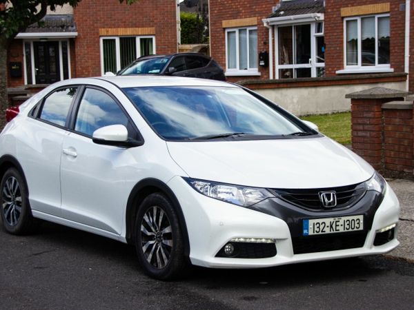 Honda Civic Hatchback, Diesel, 2013, White