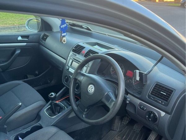 Volkswagen Golf Hatchback, Petrol, 2007, Silver
