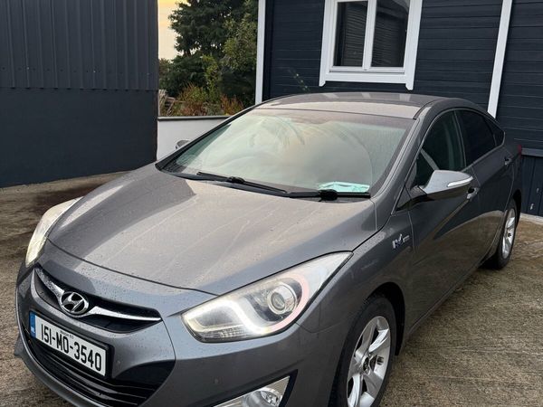 Hyundai i40 Saloon, Diesel, 2015, Silver
