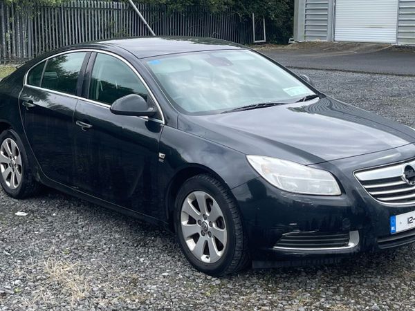 Opel Insignia MPV, Diesel, 2012, Black