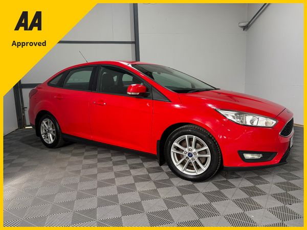 Ford Focus Saloon, Diesel, 2015, Red