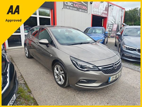 Opel Astra Hatchback, Diesel, 2017, Brown