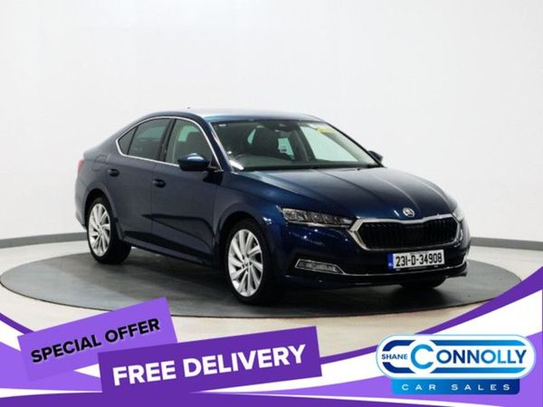 Skoda Octavia Saloon, Diesel, 2023, Blue