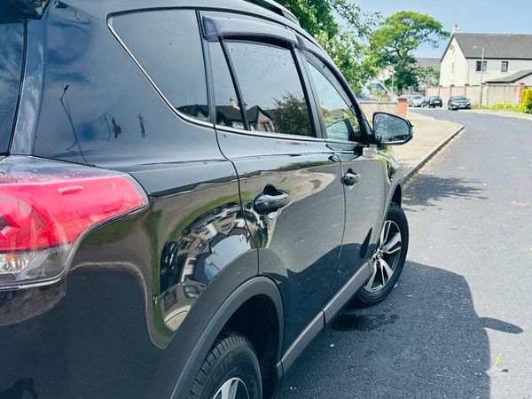 Toyota RAV4 SUV, Diesel, 2016, Black