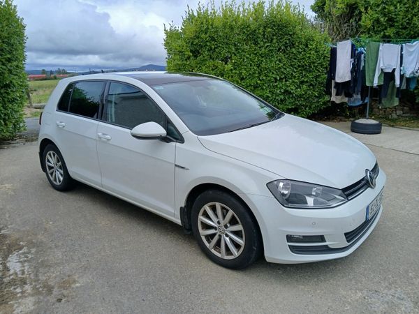 Volkswagen Golf Estate, Diesel, 2016, White
