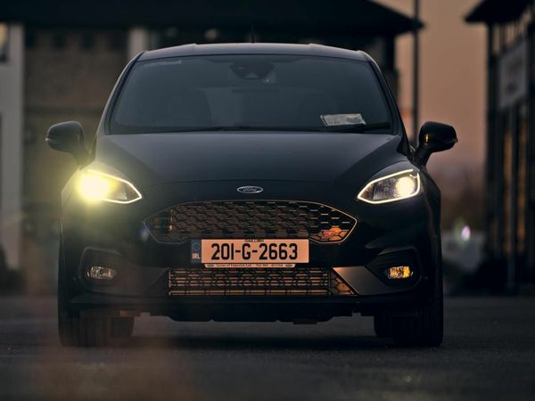 Ford Fiesta Hatchback, Petrol, 2020, Black
