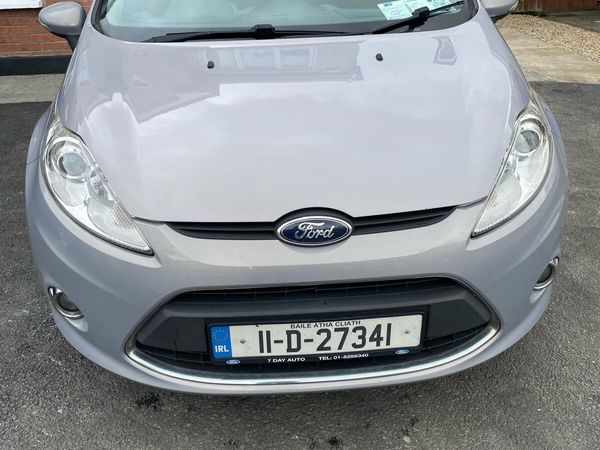 Ford Fiesta Hatchback, Petrol, 2011, Grey