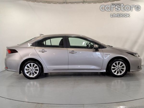 Toyota Corolla Saloon, Petrol Hybrid, 2020, Grey