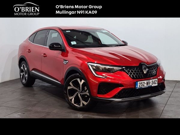 Renault Arkana Hatchback, Petrol Hybrid, 2025, Red