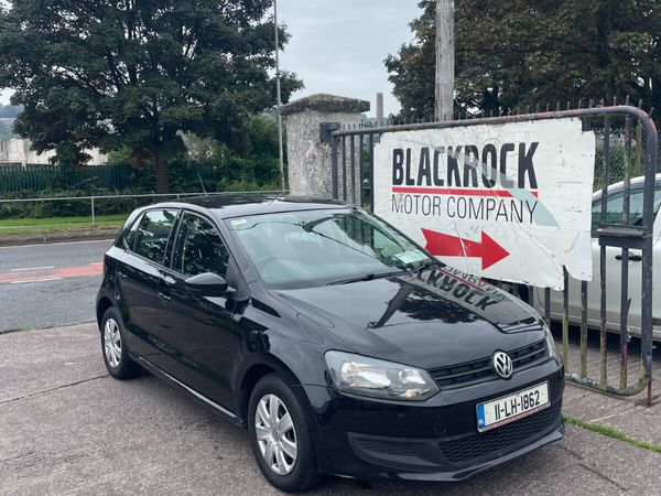 Volkswagen Polo Hatchback, Petrol, 2011, Black