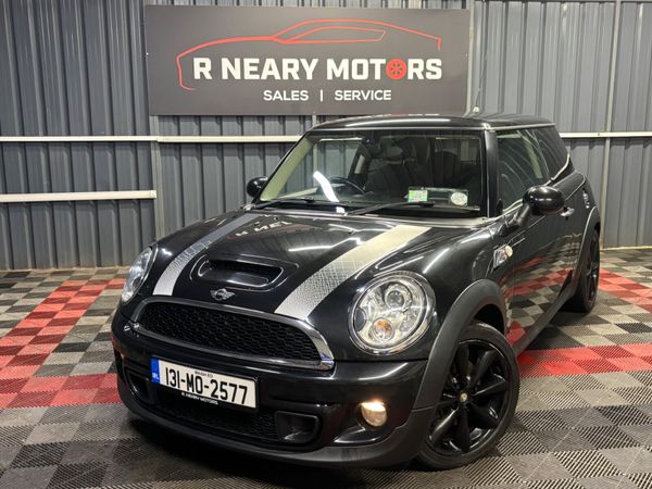 Mini Cooper Hatchback, Diesel, 2013, Black