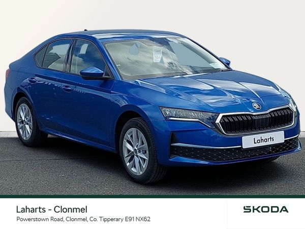 Skoda Octavia Saloon, Diesel, 2025, Blue