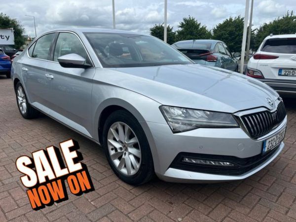 Skoda Superb Saloon, Diesel, 2023, Grey