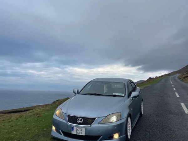 Lexus IS Saloon, Petrol, 2006, Blue