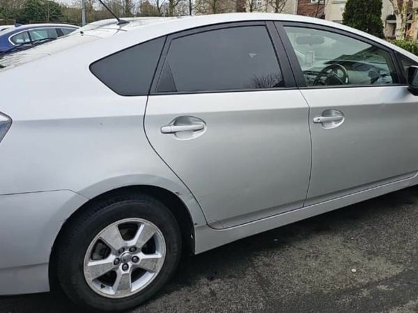 Toyota Prius Hatchback, Petrol Hybrid, 2010, Silver
