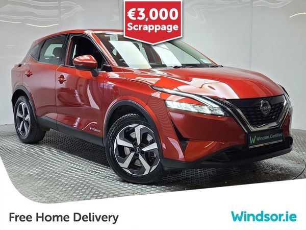 Nissan Qashqai MPV, Petrol, 2024, Red