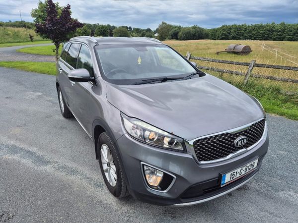 Kia Sorento SUV, Diesel, 2015, Silver