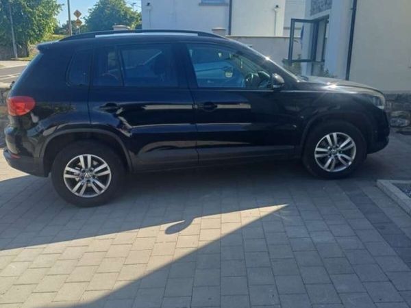 Volkswagen Tiguan SUV, Diesel, 2013, Black