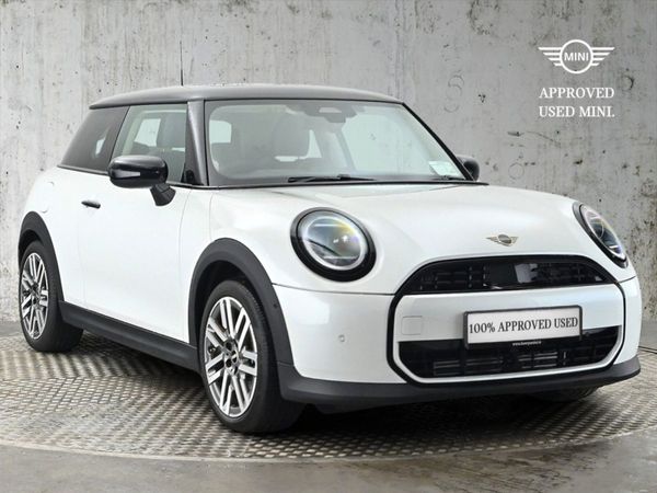 Mini Cooper Hatchback, Petrol, 2024, White