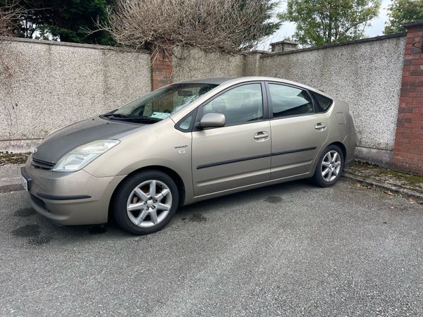 Toyota Prius Hatchback, Petrol Hybrid, 2006, Bronze