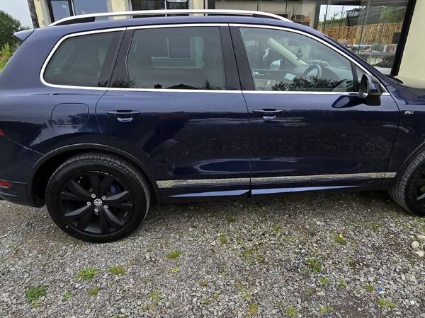 Volkswagen Touareg SUV, Diesel, 2014, Blue