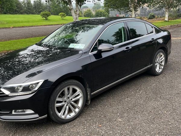 Volkswagen Passat Saloon, Diesel, 2018, Black