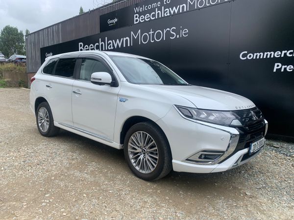 Mitsubishi Outlander SUV, Petrol Plug-in Hybrid, 2020, White