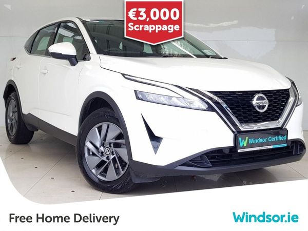 Nissan Qashqai Crossover, Petrol, 2022, White