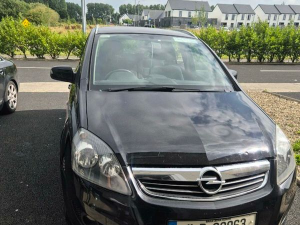 Opel Zafira MPV, Diesel, 2011, Black