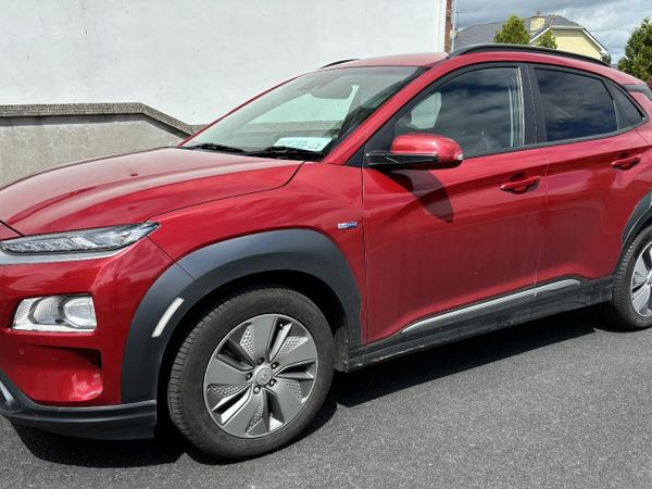 Hyundai KONA Hatchback, Electric, 2021, Red