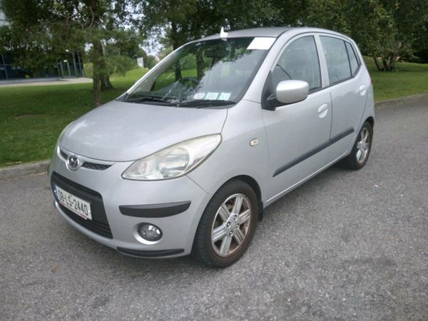 Hyundai i10 Hatchback, Petrol, 2008, Silver