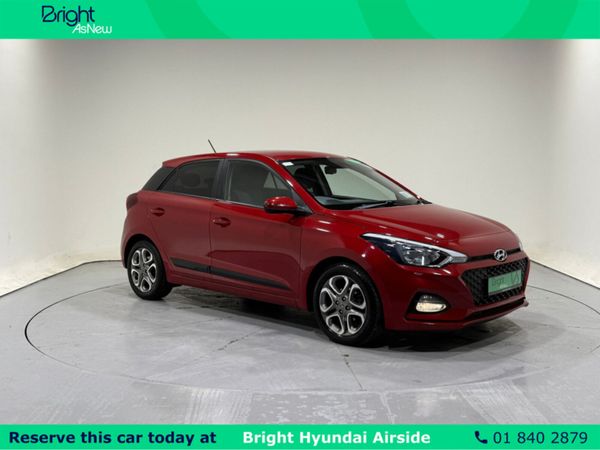 Hyundai i20 Hatchback, Petrol, 2019, Red