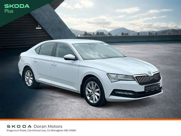 Skoda Superb Hatchback, Diesel, 2023, White