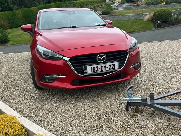 Mazda Mazda3 Saloon, Diesel, 2018, Red