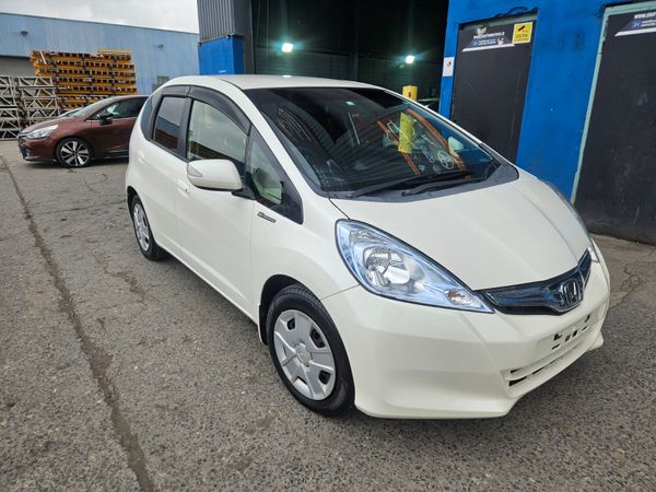 Honda Fit Hatchback, Petrol Hybrid, 2012, White