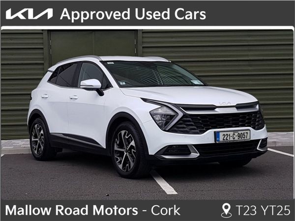 Kia Sportage MPV, Diesel, 2022, White